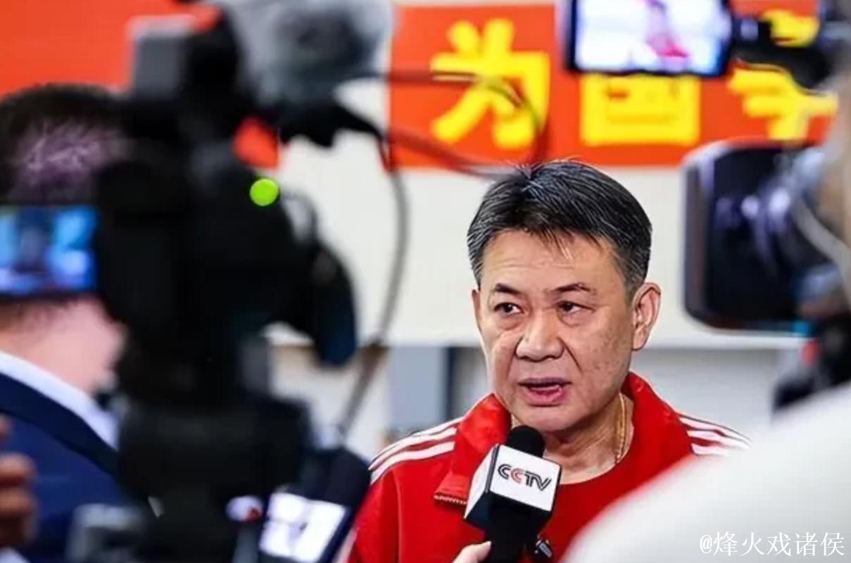 上海完胜辽宁,三核心发力,蔡斌点评,18岁新秀惊艳首秀 上海完胜辽宁,三核心发力,蔡斌点评,18岁新秀惊艳首秀